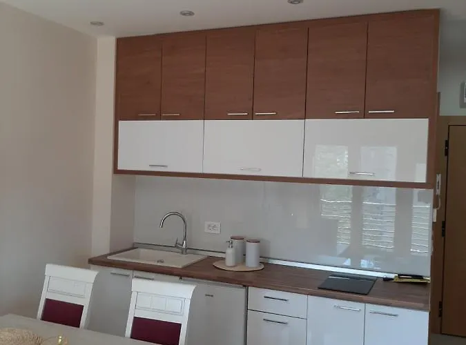 Falcon 아파트 즐라티보